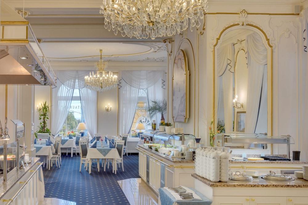 Ensana Hotel Pacifik 마리안스케 라즈네 외부 사진