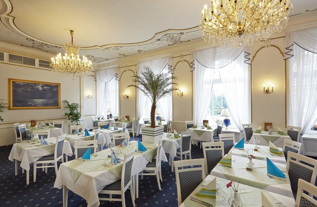 Ensana Hotel Pacifik 마리안스케 라즈네 외부 사진