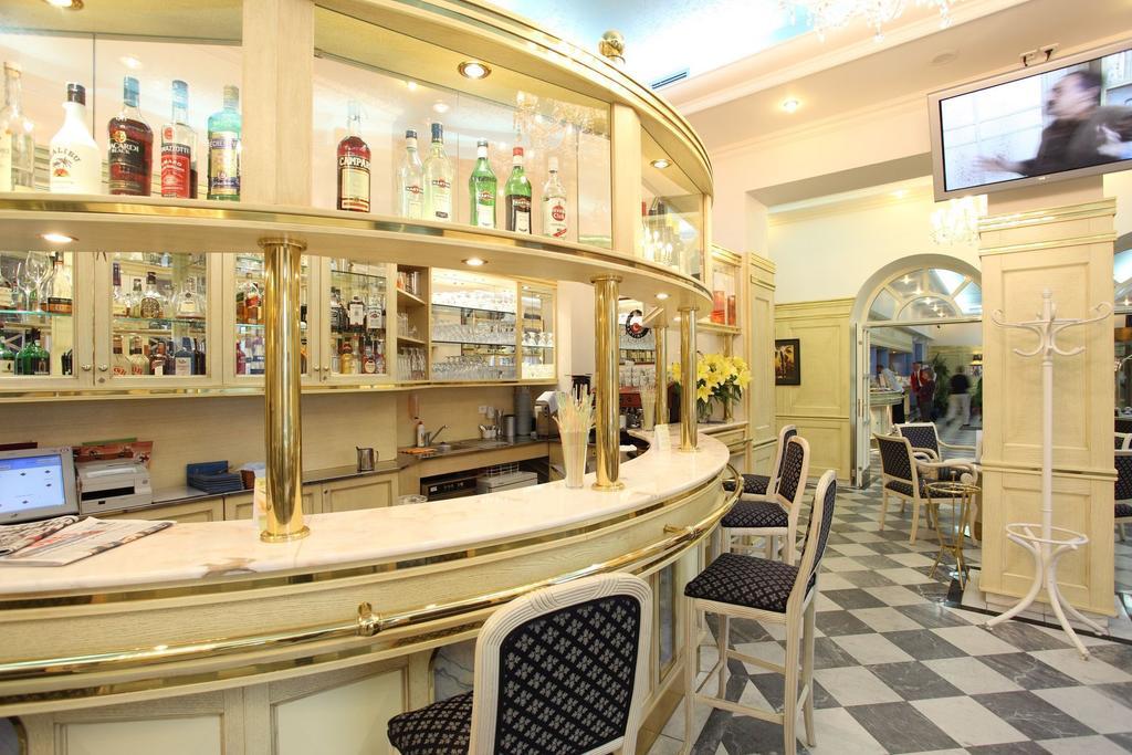 Ensana Hotel Pacifik 마리안스케 라즈네 외부 사진